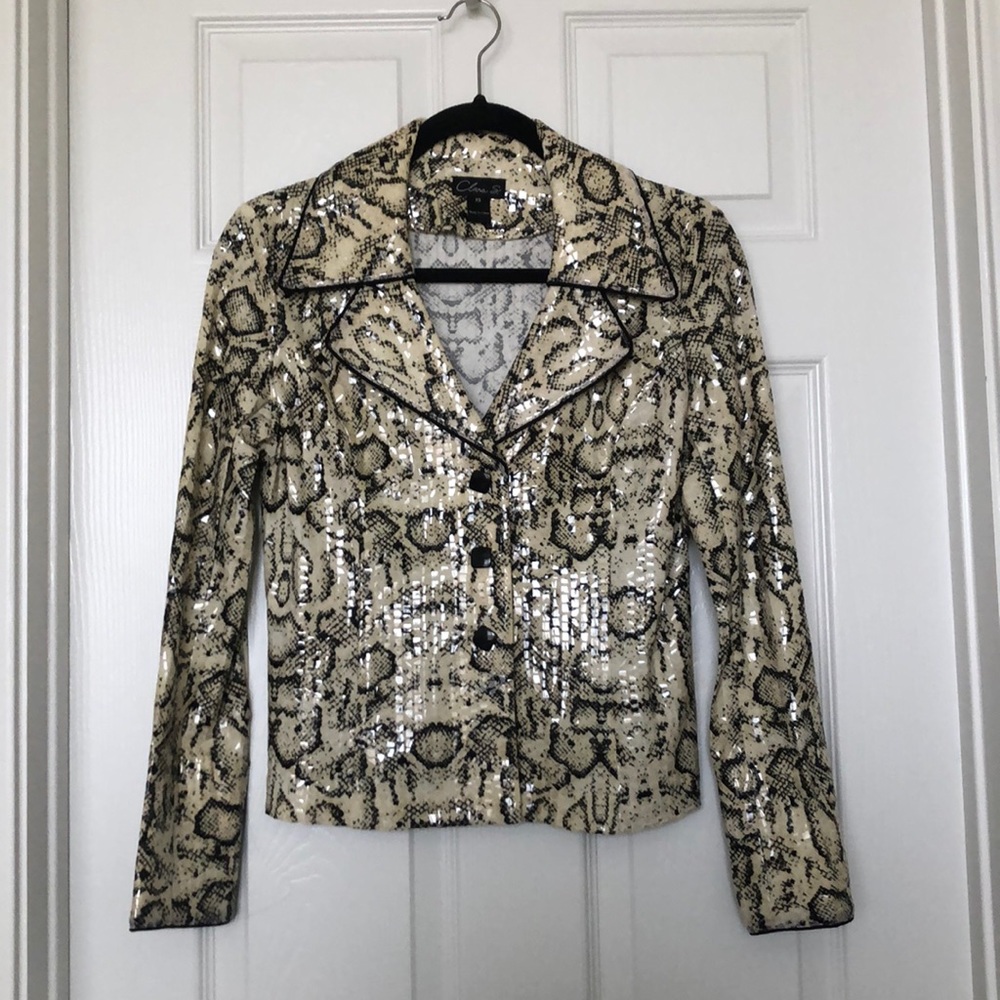 Women’s Blazer